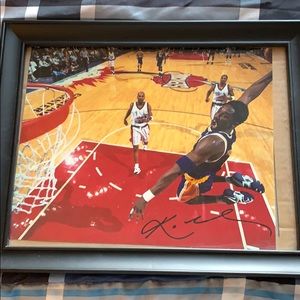 Kobe Bryant Signed Frame Picture